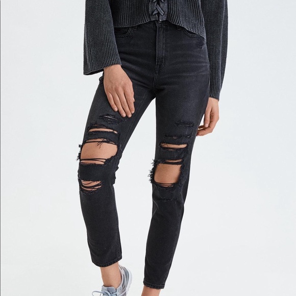 American Eagle Outfitters Denim - American eagle mom jeans